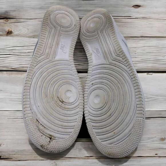 Nike Men’s Air Force 1 Move To Zero - Triple White W Size 13 - Picture 4 of 5